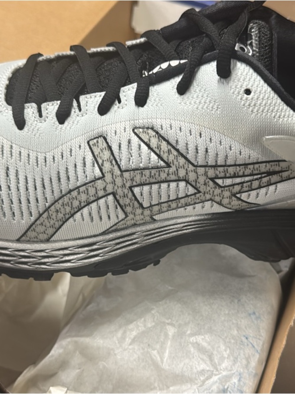 Asics Men's Running Shoe in Glacier Grey and Black